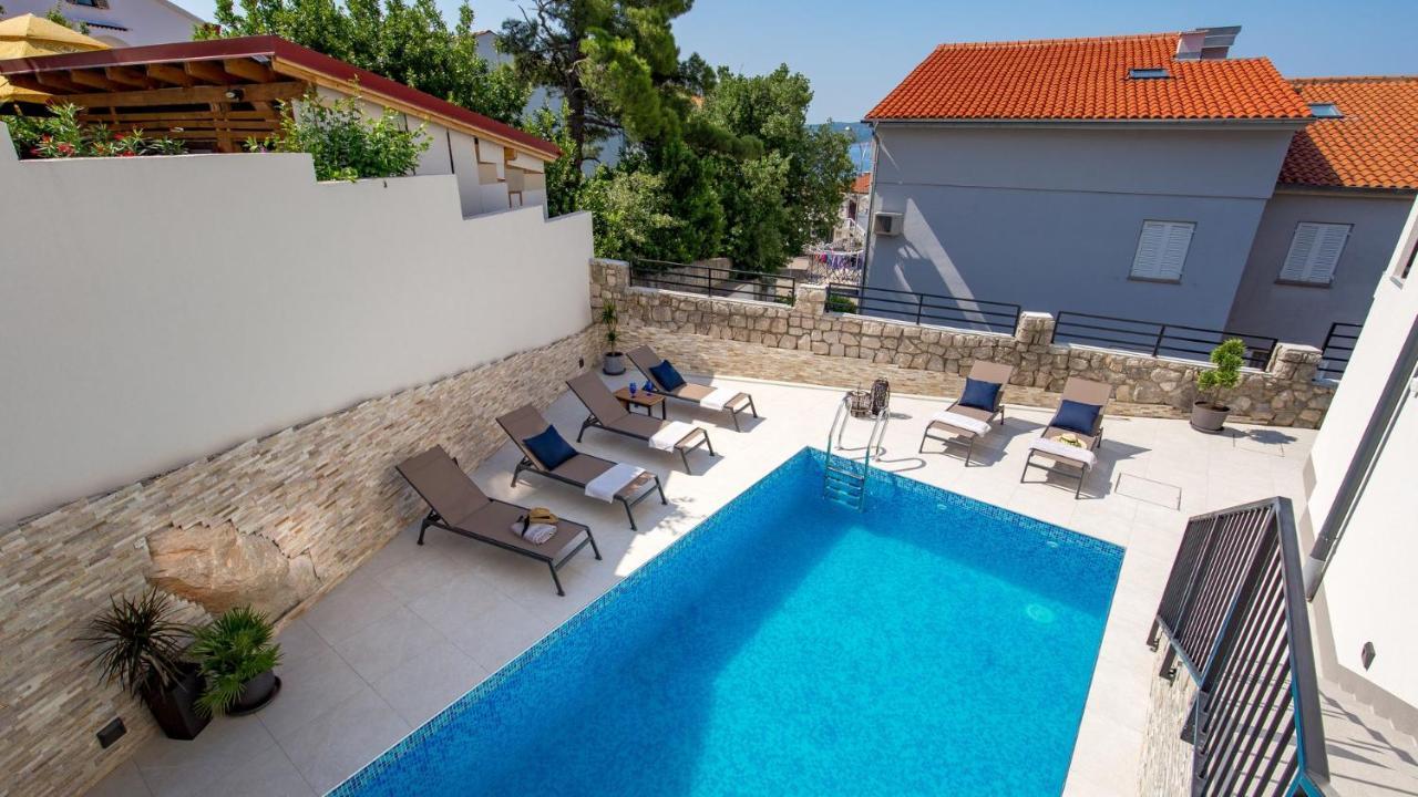 Apartments Villa Frankola With Swimming Pool Crikvenica Zewnętrze zdjęcie